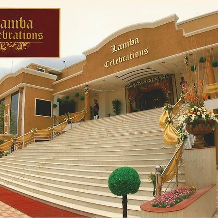 Lamba Celebrations Hotel Nagpur Exterior photo